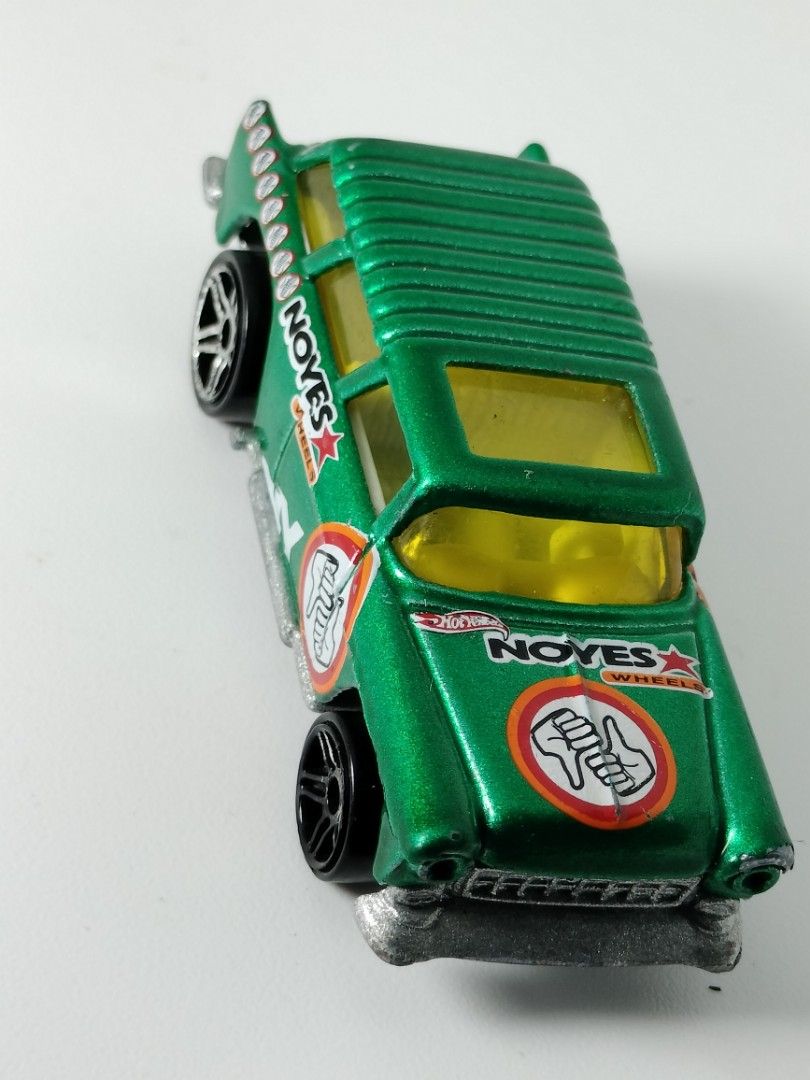 Hot Wheels 1969 Chevy Nomad