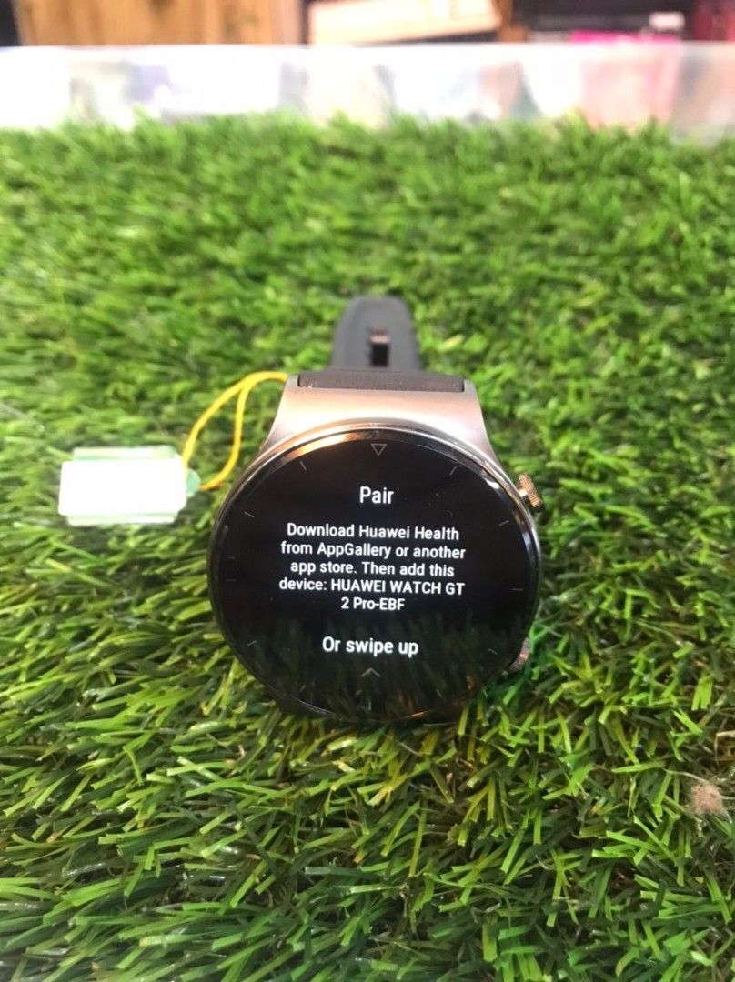 Huawei Smartwatch, Mobile Phones & Gadgets, Wearables & Smart Watches