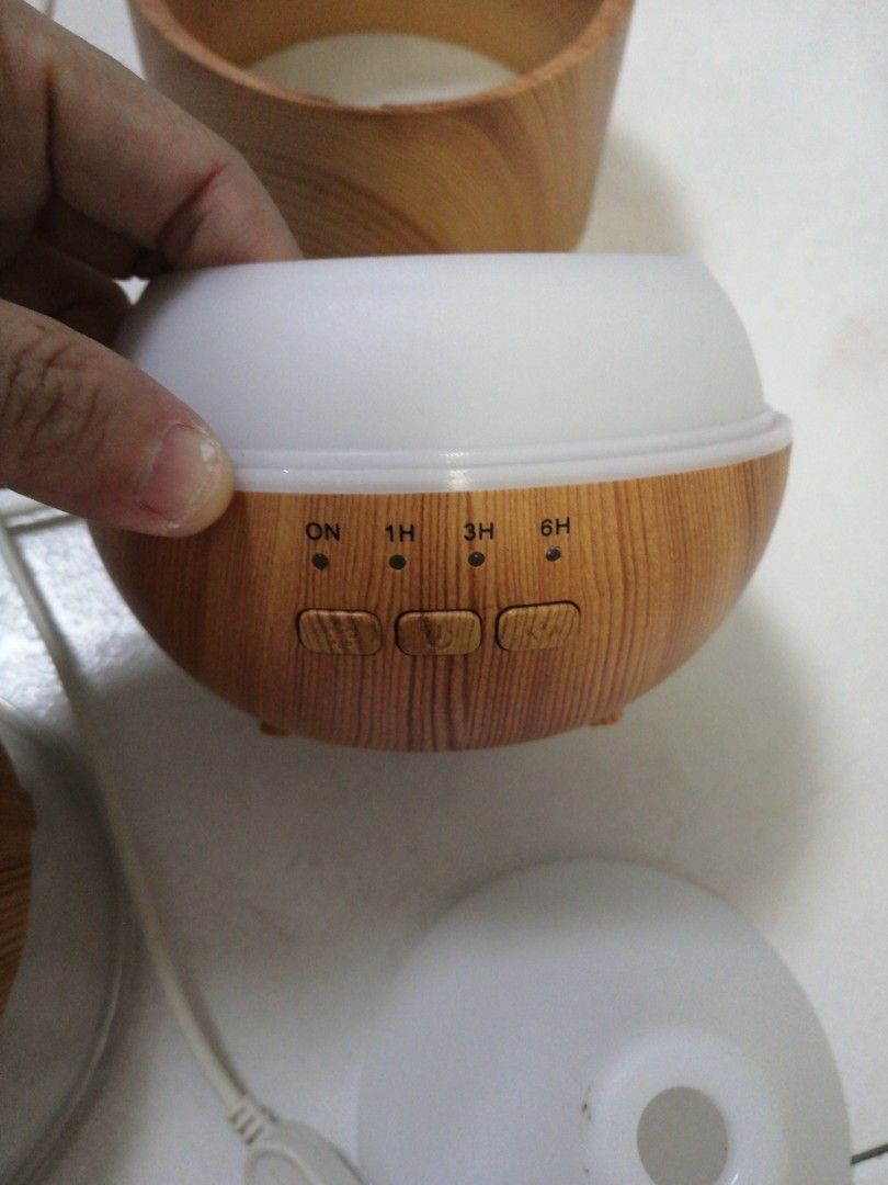 Humidifier, Furniture & Home Living, Home Fragrance on Carousell