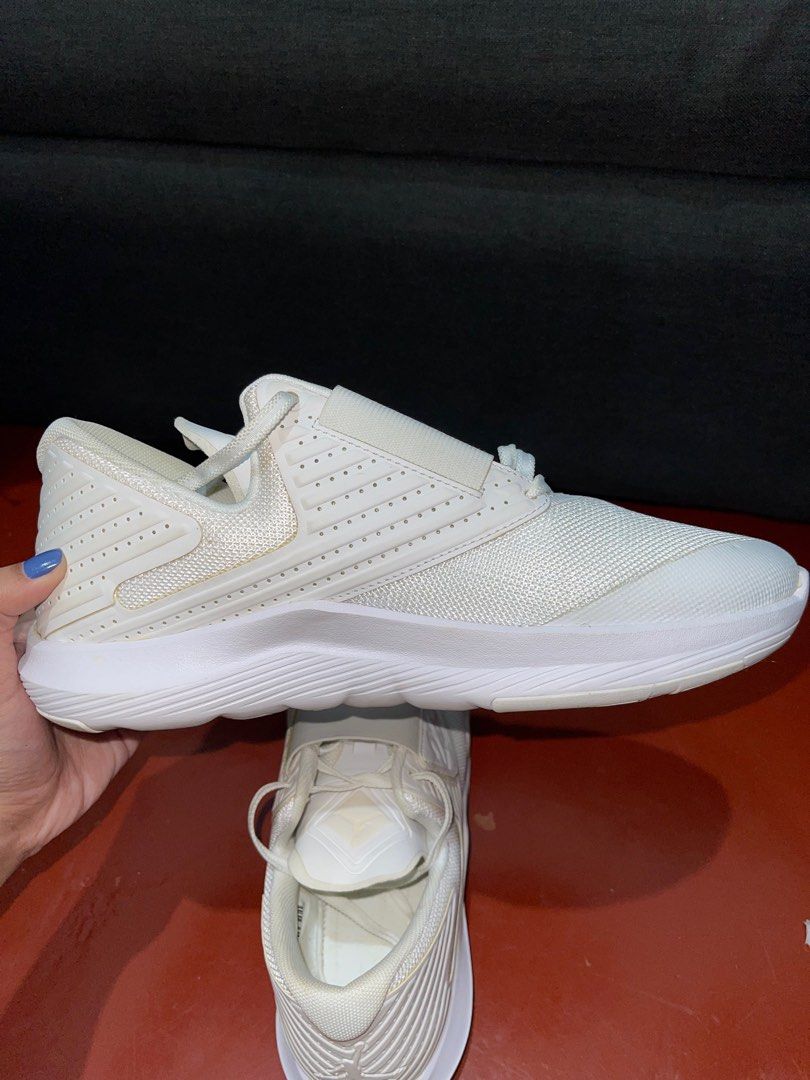 tenis jordan relentless