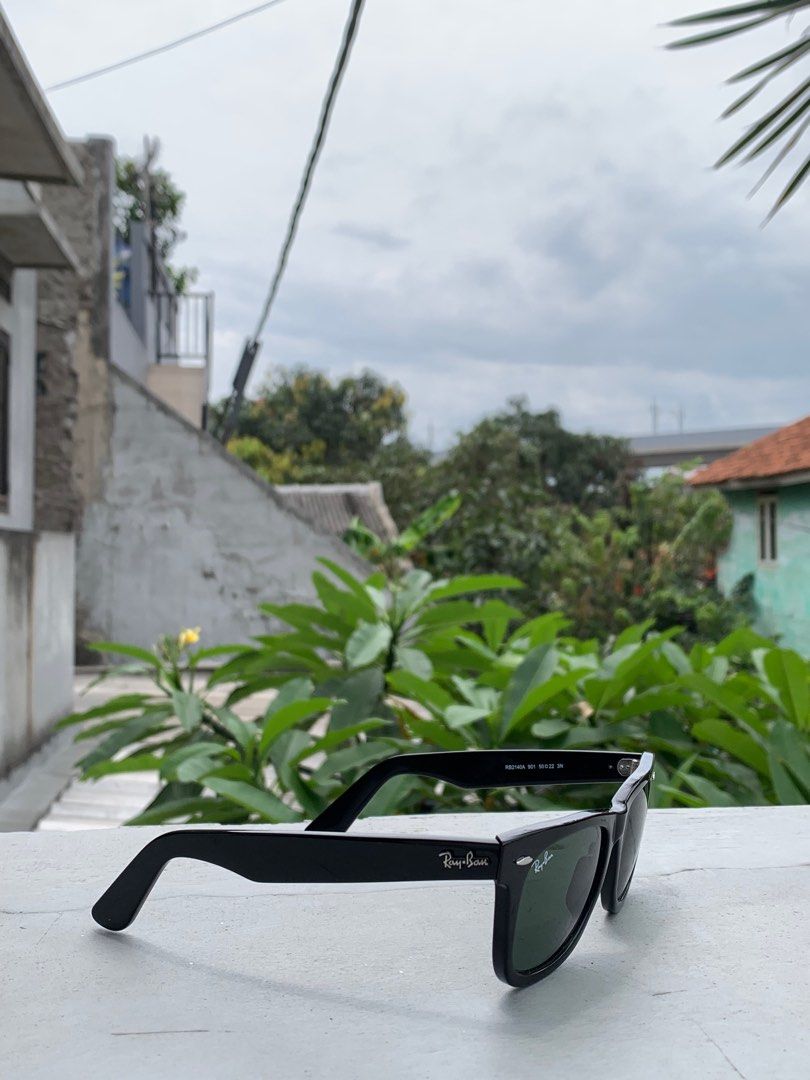 Kacamata rayban wayfarer store
