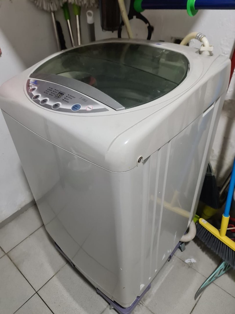 Kelvinator Washing machine, TV & Home Appliances, Washing Machines and