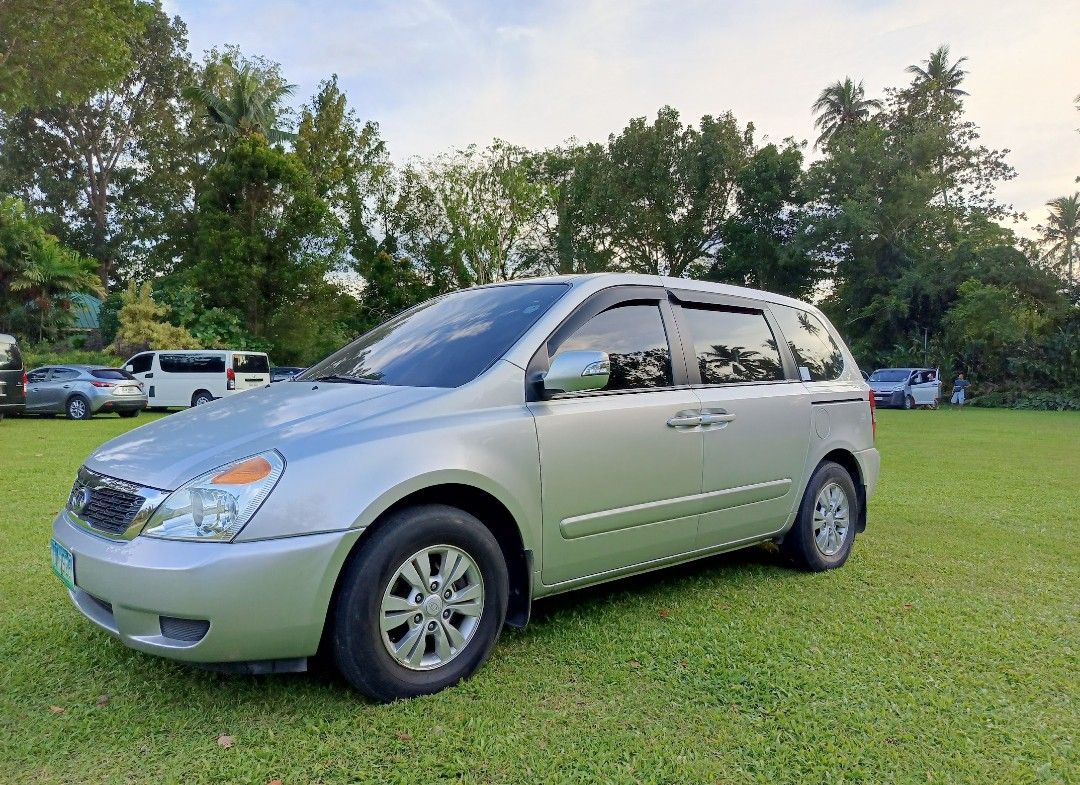 Kia Carnival kia carnival Manual, Cars for Sale, Used Cars on Carousell