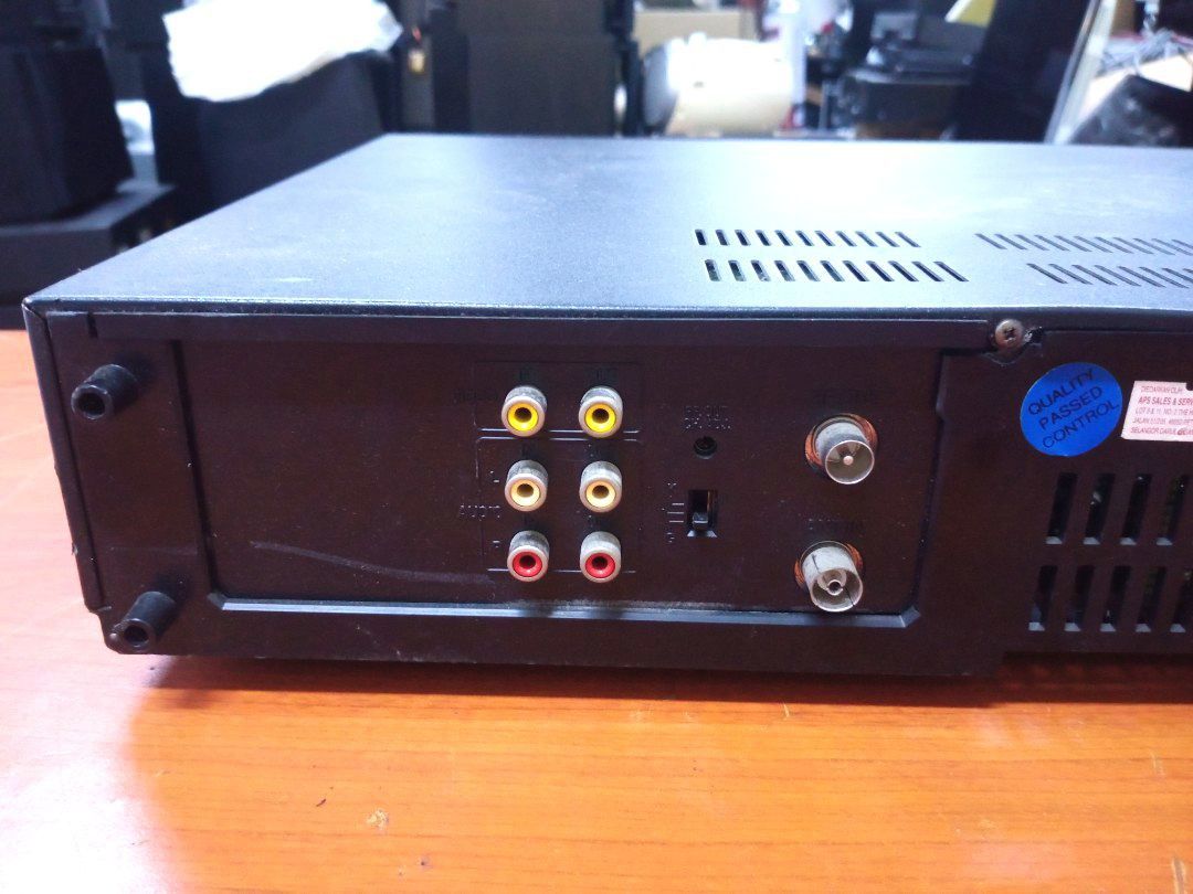 AKAI VHS VIDEORECORDER PRO GX4 Head VHS mit NTSC EUR 49,00 - DE
