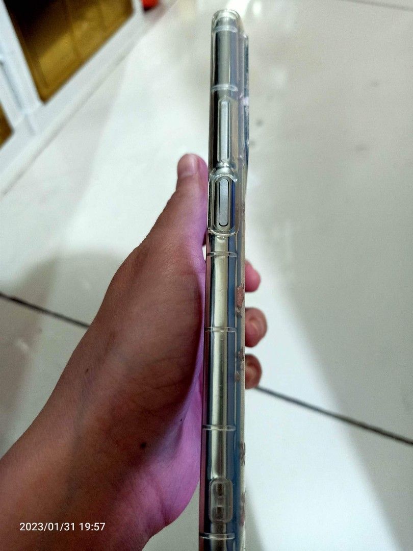 Lady Owned Xiaomi Mi 11t Pro (Category: Xiaomi) located in Manila. Submitted by bearlove0624 (Listing ID 1212562503, Image 3). Description: Lady Owned Xiaomi Mi 11t Pro Good as new Pwedeng-pwede sa maarte! Bought last Jan 2022 in Xiaomi Store Megamall Inclusions: Phone Charger Box 3 pcs case RFS: Upgrade Feel free to message me. Specs already in the photo.
