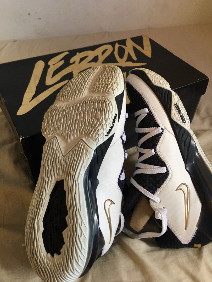 lebron 17 low gold
