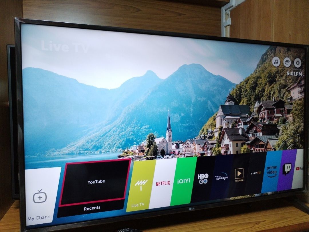 LG 4k smart TV 49 inch, TV & Home Appliances, TV & Entertainment, TV on