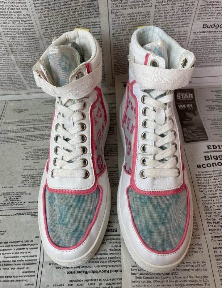 loui vuitton sneakers womens