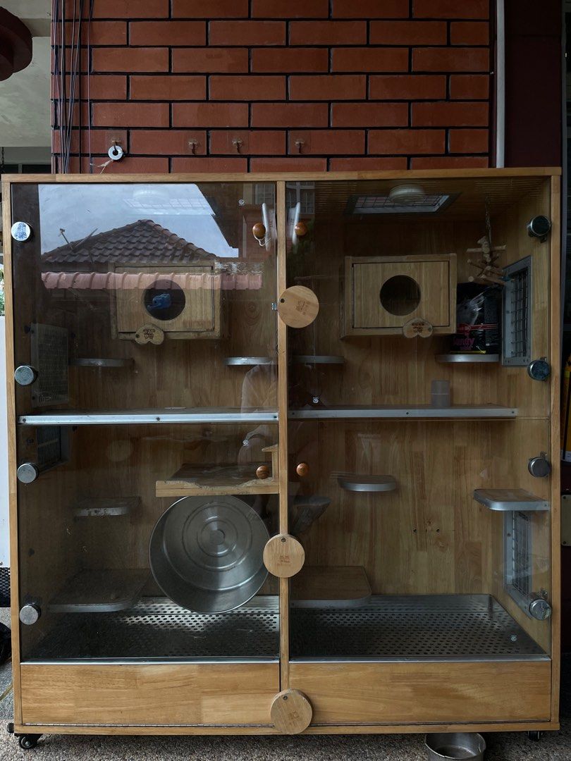 Luxury air conditioned Cage for chinchilla