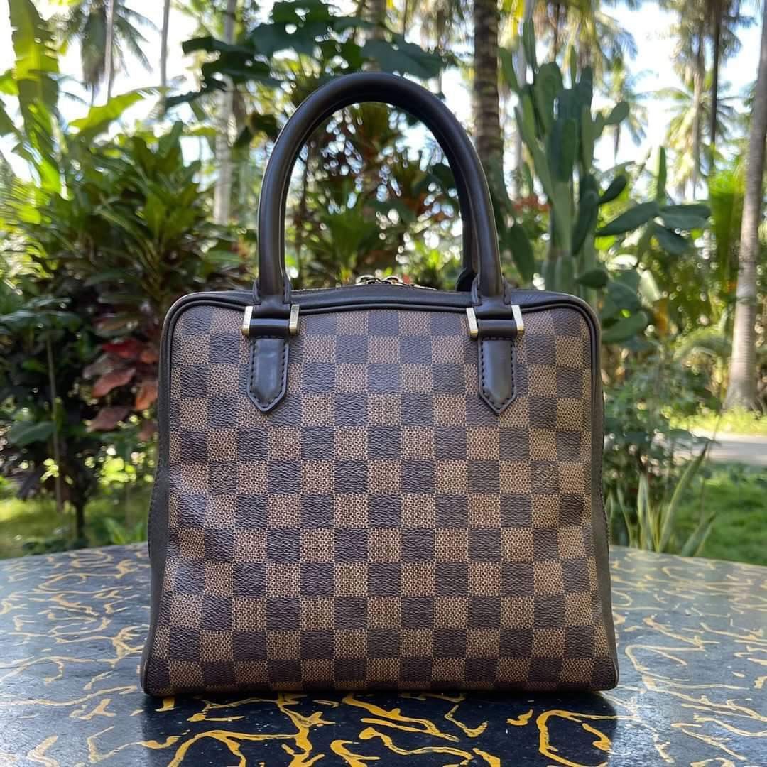 LOUIS VUITTON Damier Canvas Brera Bag, Luxury, Bags & Wallets on Carousell