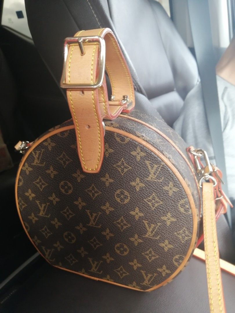 LV round sling bag, Women's Fashion, Bags & Wallets, Cross-body
