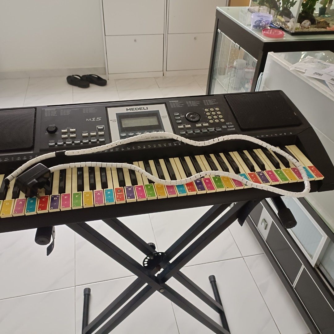 Medeli Keyboard. With Piano Stand and piano chair, Hobbies & Toys
