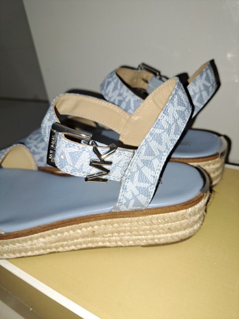 MICHAEL KORS RICHIE ESPADRILLE WEDGE SANDALS SIZE US7, Women's Fashion,  Footwear, Flats & Sandals on Carousell