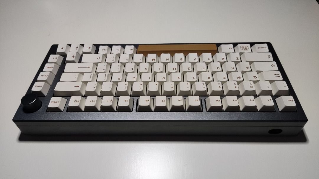 Modded AKKO MOD007s with included TX stabilizers, keycaps, and lubed ...