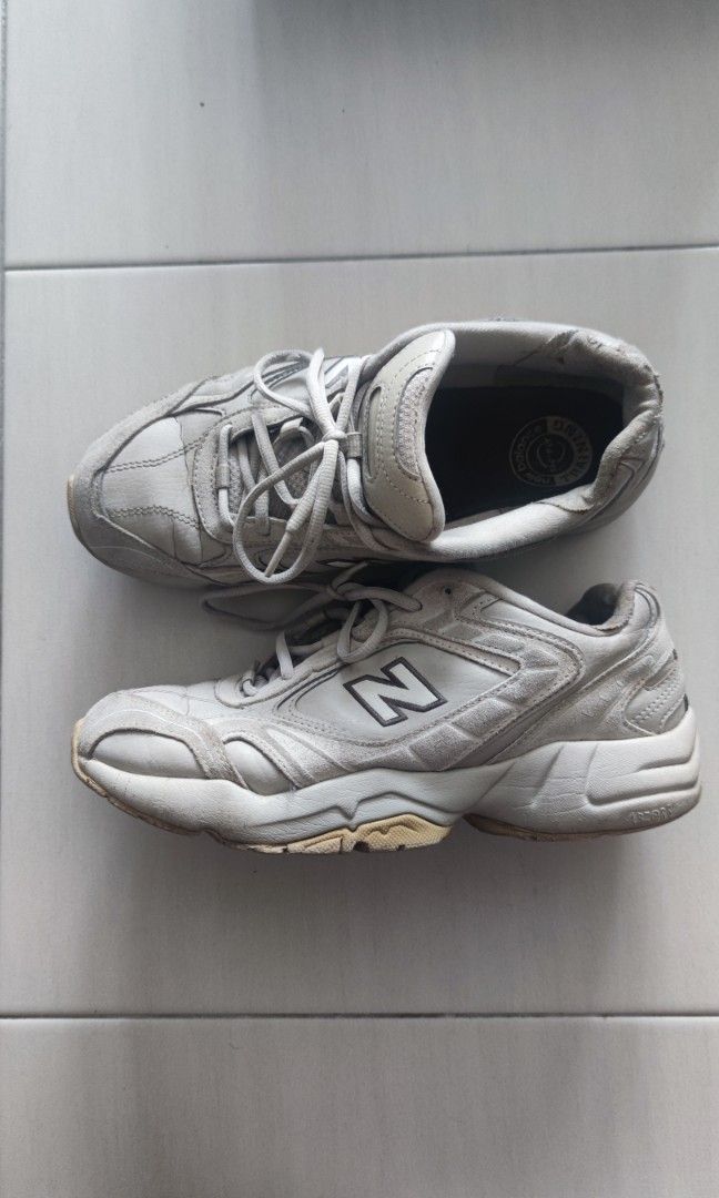New balance shop 452 lux