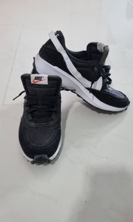 (Category: ) located in . Submitted by dindong8 (Listing ID 1212582514, Image 1). Description: .