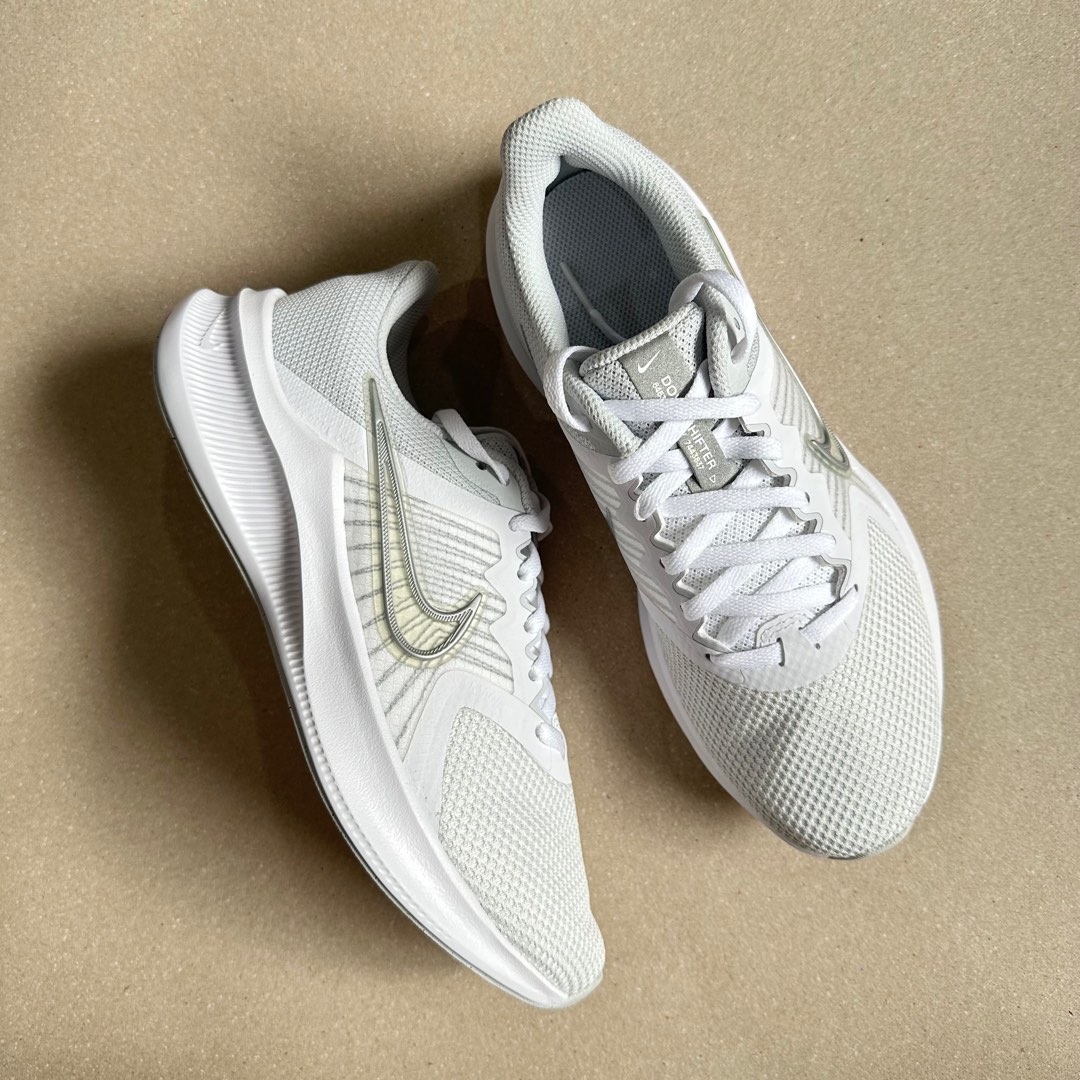 downshifter 11 nike womens