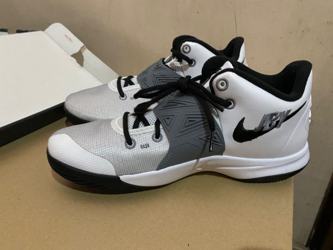 Kyrie 3 new arrivals jby