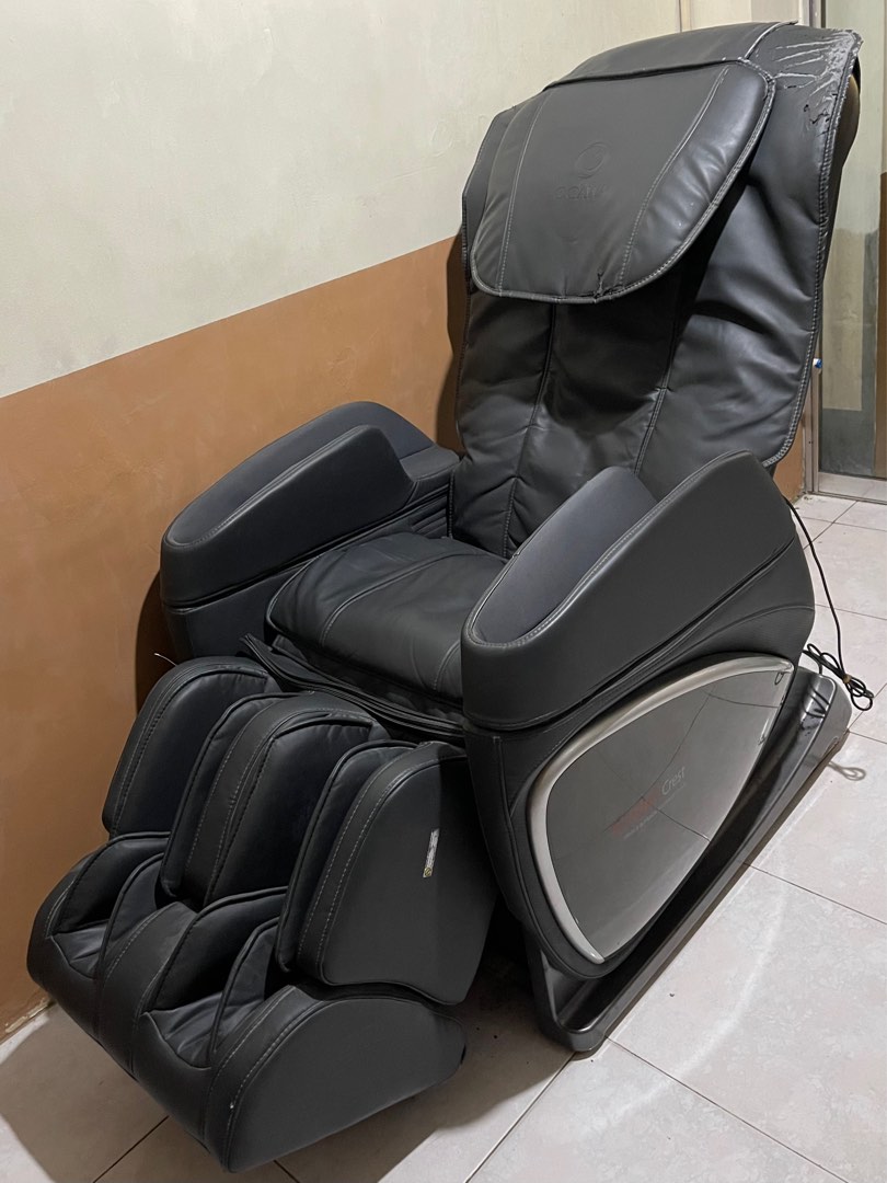 OGAWA MASSAGE CHAIR (Dark Grey) and OGAWA ESTILO LITE HEALTHCARE