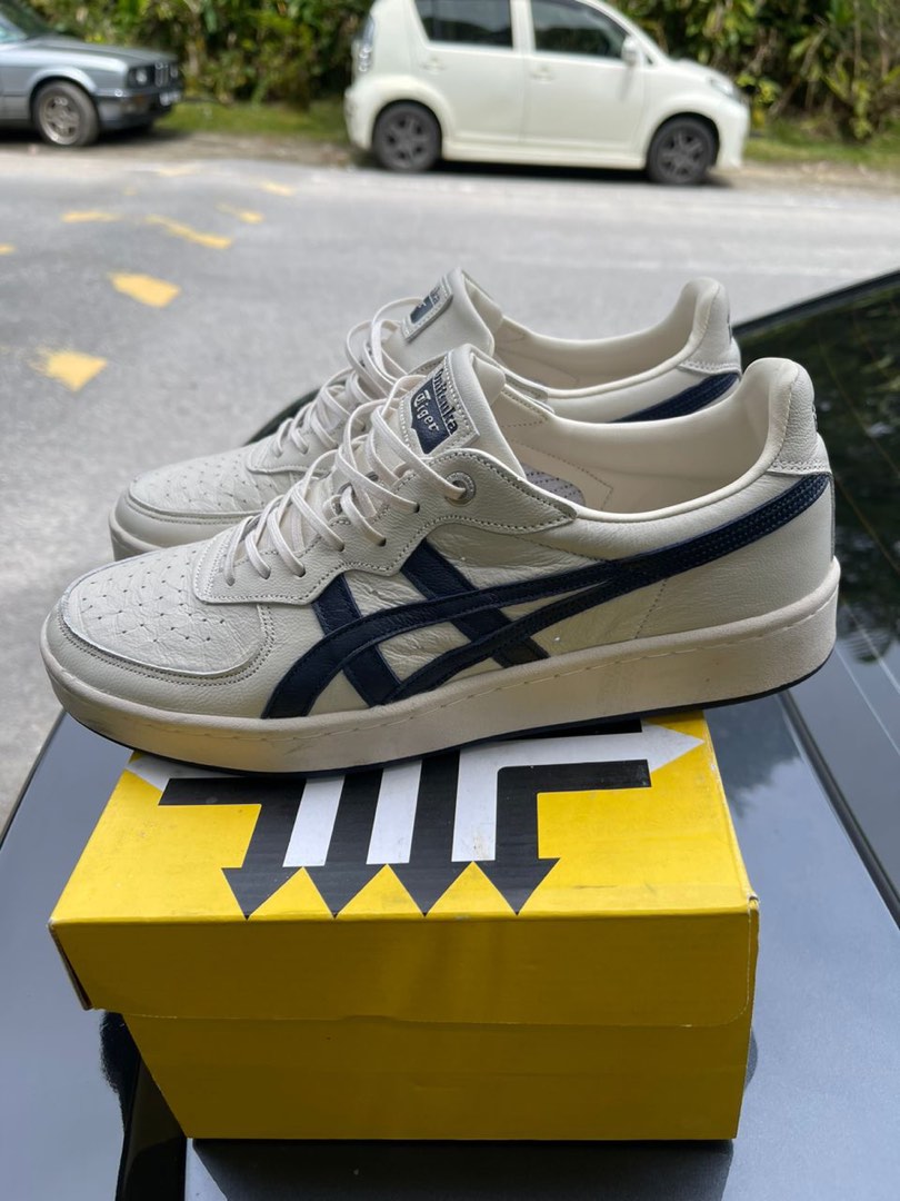 Onitsuka Tiger GSM SD, Men's Fashion, Footwear, Sneakers on Carousell
