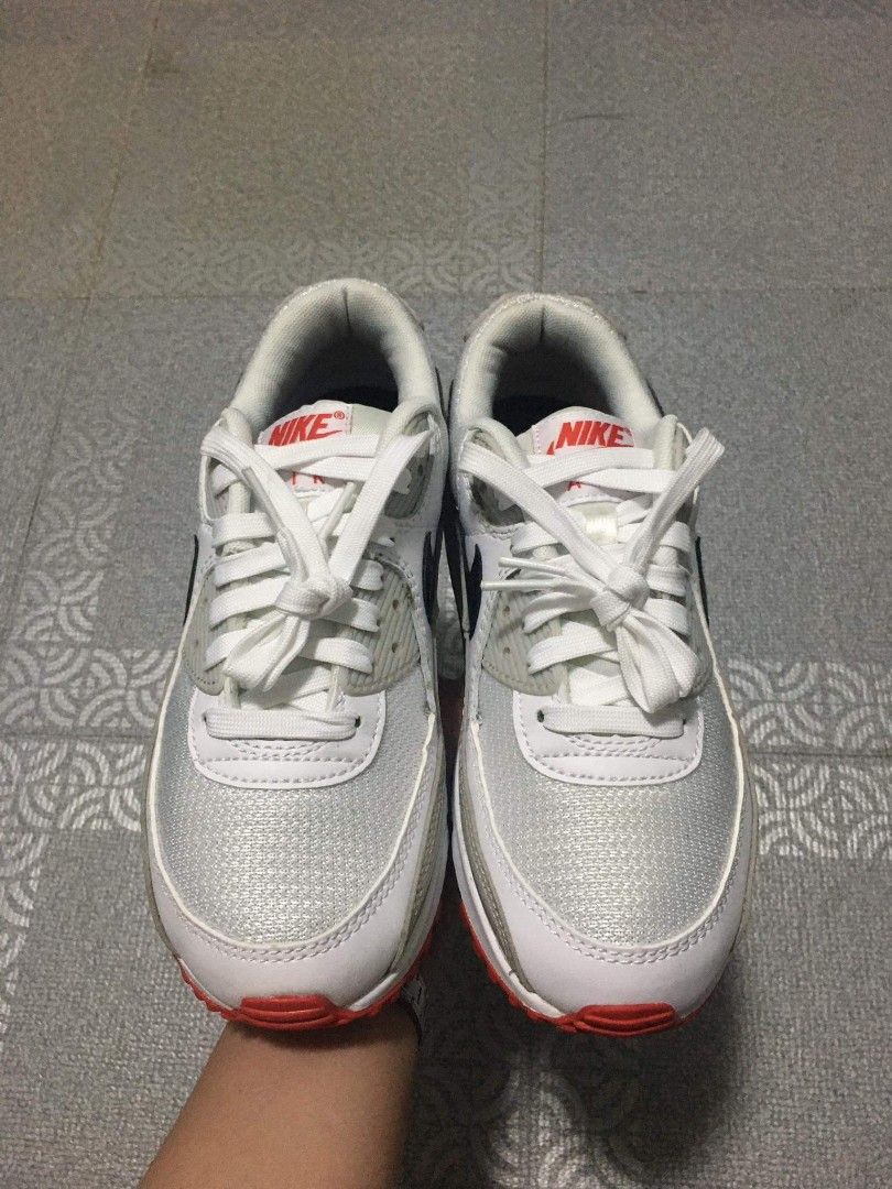 Air on sale max 570