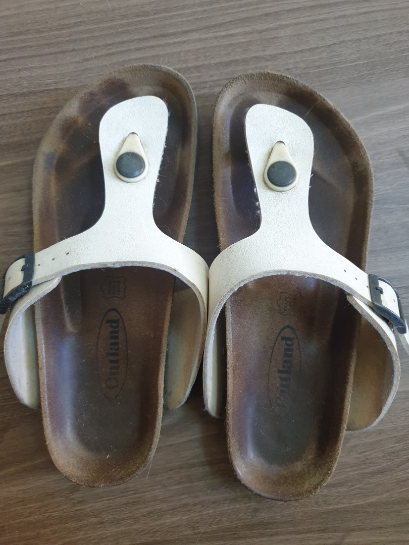 Outland Slides, Women's Fashion, Footwear, Slippers and slides on Carousell