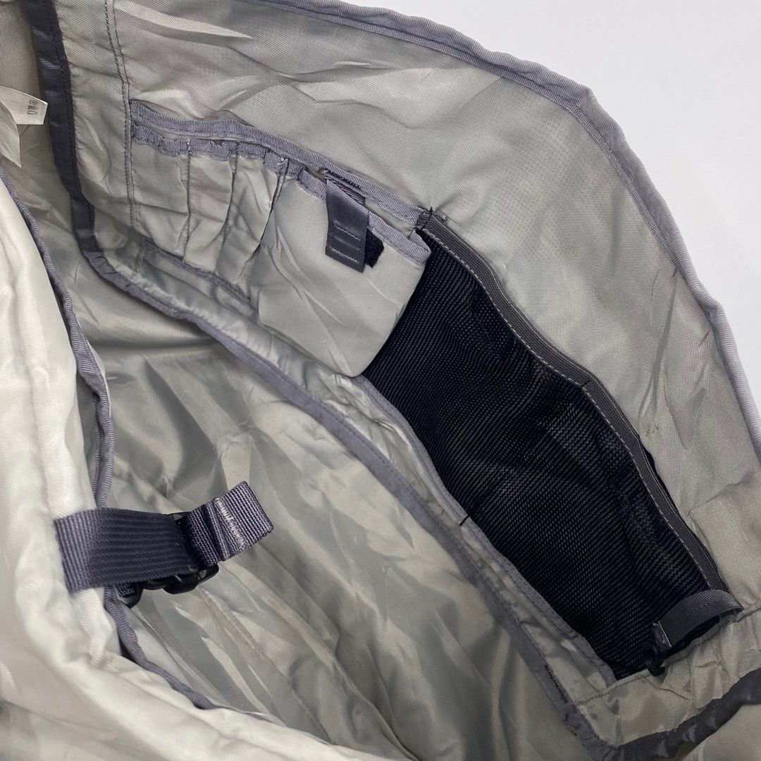 Patagonia waterproof messenger 24L, Men's Fashion, Bags, Sling Bags on