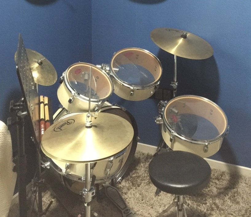 Pearl Rhythm Traveler Drum Set for sales, Hobbies & Toys, Music & Media, Musical Instruments on