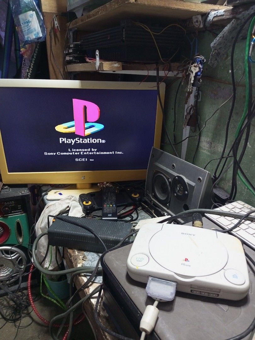 Playstation 1 slim on Carousell