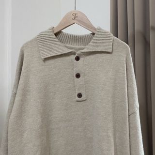 奶茶色polo毛衣
