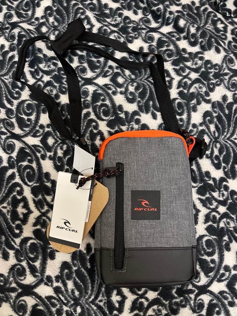 Rip curl sling bag hotsell