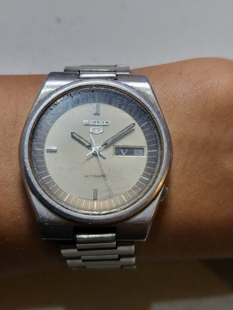 Seiko 5 6309-6110 Grey Dial Automatic, Men's Fashion, Watches &  Accessories, Watches on Carousell