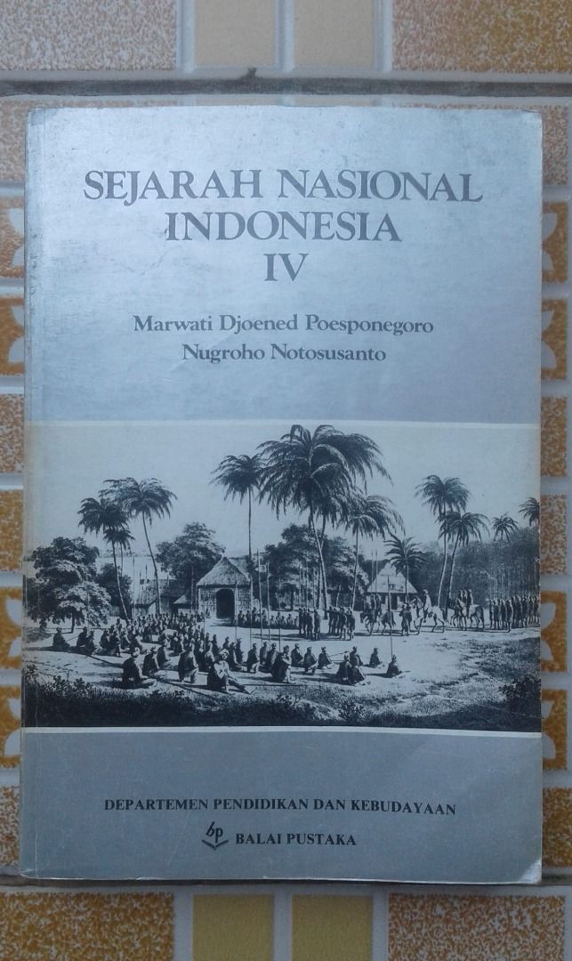 Sejarah Nasional Indonesia 1 2 3 4 Marwati Djoened Poesponegoro