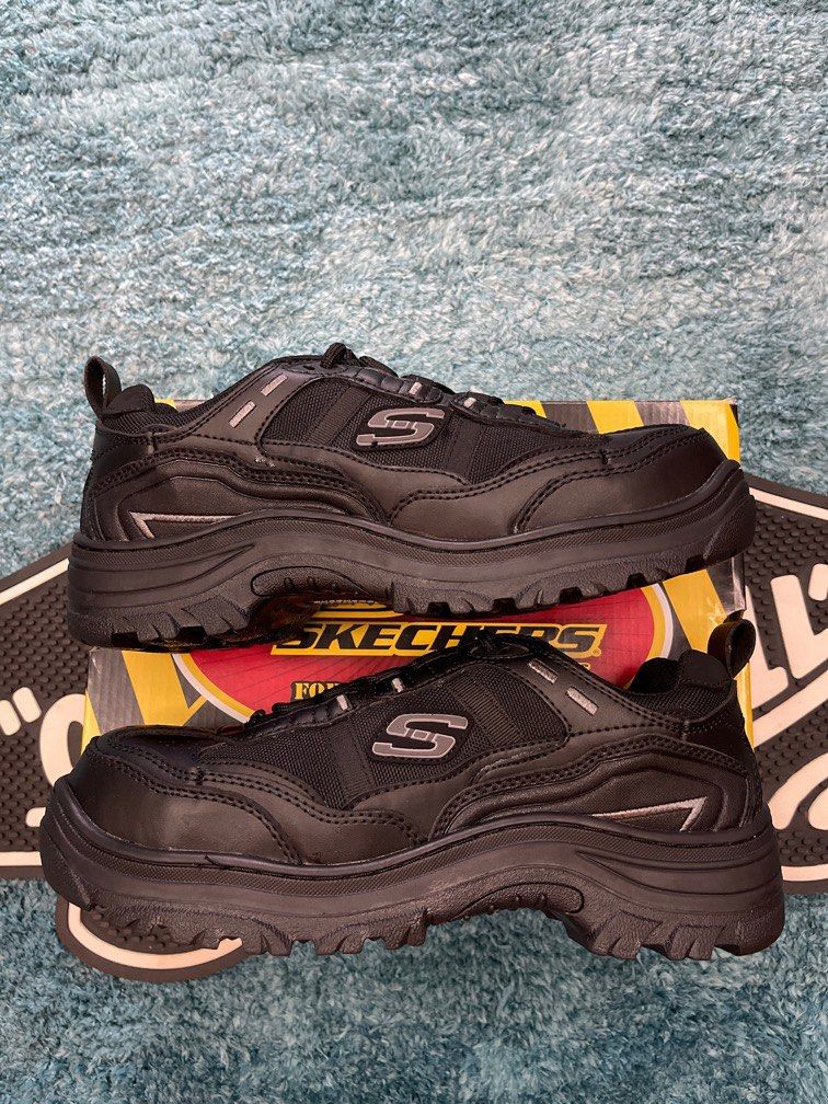 sketchers safety boots
