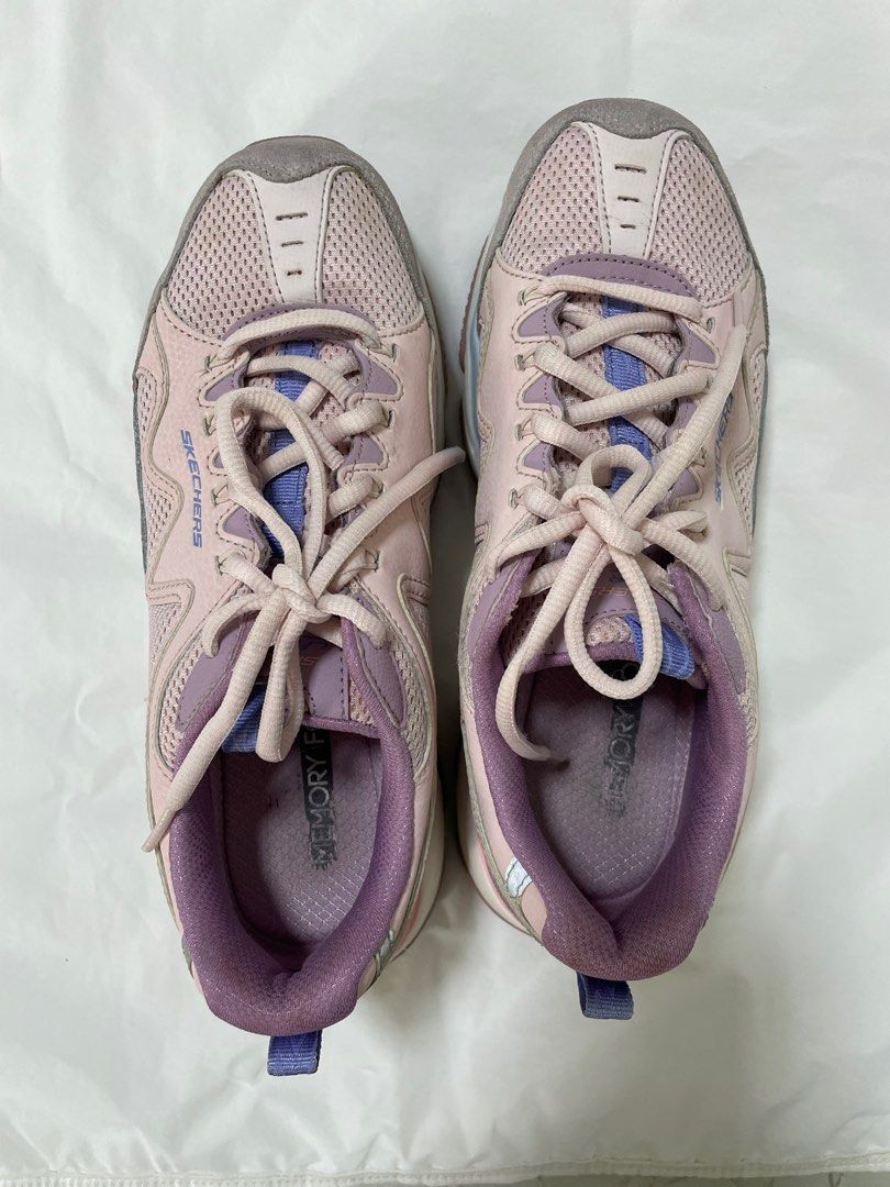 Skechers store active sneakers