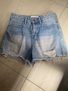 (Category: ) located in . Submitted by amirajaedavid (Listing ID 1212460911, Image 1). Description: .