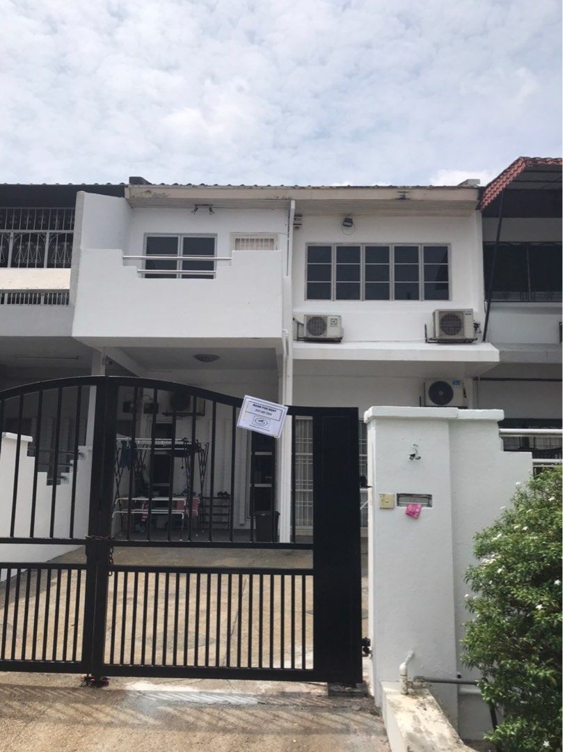 Taman Connaught room rental, Property, Rentals on Carousell