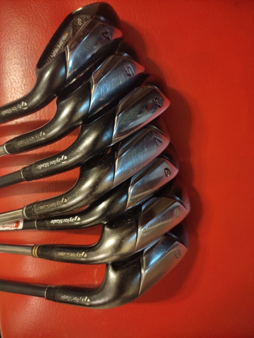 Taylormade Burner 2.0 Iron Set, Sports Equipment, Sports & Games, Golf