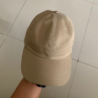 Topi Twill Uniqlo