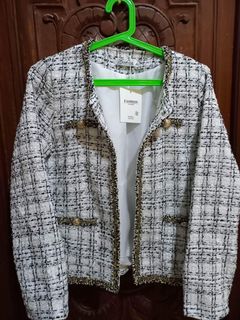 (Category: ) located in . Submitted by chunghee (Listing ID 1212562737, Image 1). Description: .