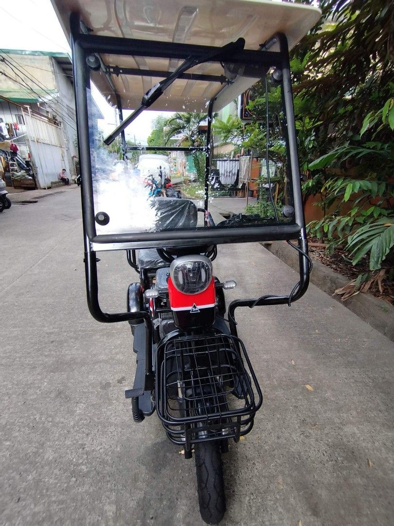 URANUS MINI 3 WHEELS E-TRIKE WITH ROOF & WINDSHIELD (Category: Bicycles) located in Antipolo. Submitted by mgrace0920 (Listing ID 1212478814, Image 2). Description: NEW ARRIVAL 😱😱😱 PINAKA MURANG ETRIKE, LUMAPAG NAAAA 🥰 ✨URANUS MINI 3 WHEELS E-TRIKE WITH ROOF & WINDSHIELD ❗₱27,999.00 RESELLER PRICE ❗₱33,000 INSTALLMENT PRICE (HOME CREDIT AND CREDIT CARD) with CERTIFICATE OF OWNERSHIP ✅PWEDE INSTALLMENT ✅HOME CREDIT ✅ALL MAJOR CREDIT CARDS ACCE