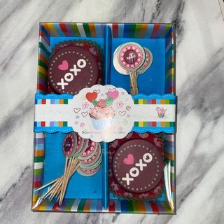 Valentines Cake Topper and Cupcake paper cup