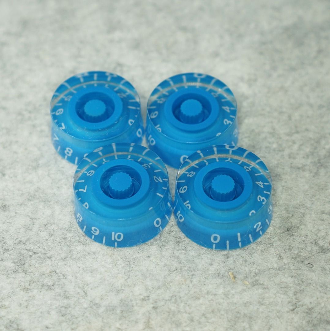 Volume & Tone Control Knobs (Blue) - 4 pcs (Category: Music Accessories) located in Singapore. Submitted by ex_350 (Listing ID 1212563955, Image 3). Description: Volume & Tone Control Knobs - Brand New - Qty : 4 pcs - Material : Plastic - Colour : Blue Self collect at my place in Blk 539, #09-1024 Jurong West Ave 1 (S640539) Take lift D Weekdays after 12 noon to 4pm and 7:45pm to 9pm Weekends 12 noon to 4pm No meetups elsewhere Pls msg before com
