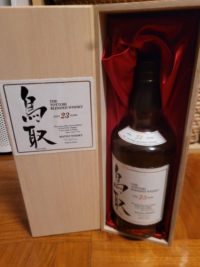 日本鳥取23年威士忌700ml, 嘢食& 嘢飲, 酒精飲料- Carousell