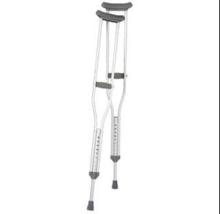 Adult crutches