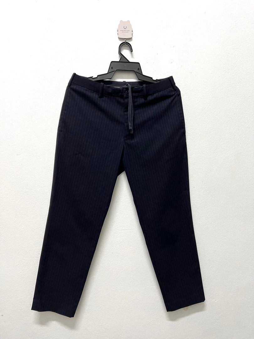 ANN1774: uniqlo women M size stripes ezy ankle pants/ uniqlo smart casual  nany blue trousers ( Minor defect)