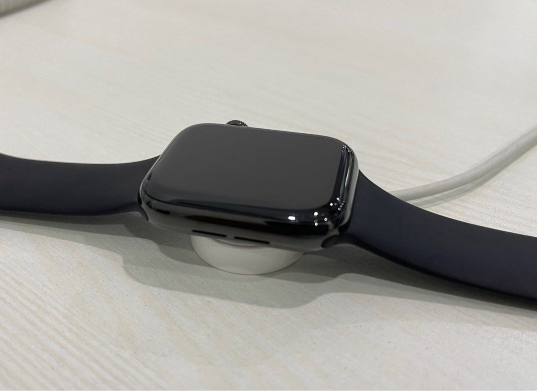 Apple watch 4 stainless steel gold review clearance
