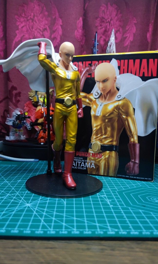One Punch Man DXF – Premium Figure – Saitama Metalic Color