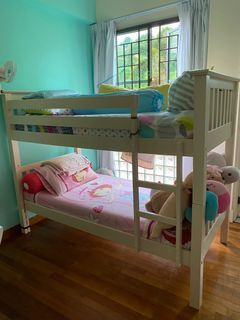(Category: ) located in . Submitted by jenjen27 (Listing ID 1207416716, Image 1). Description: .