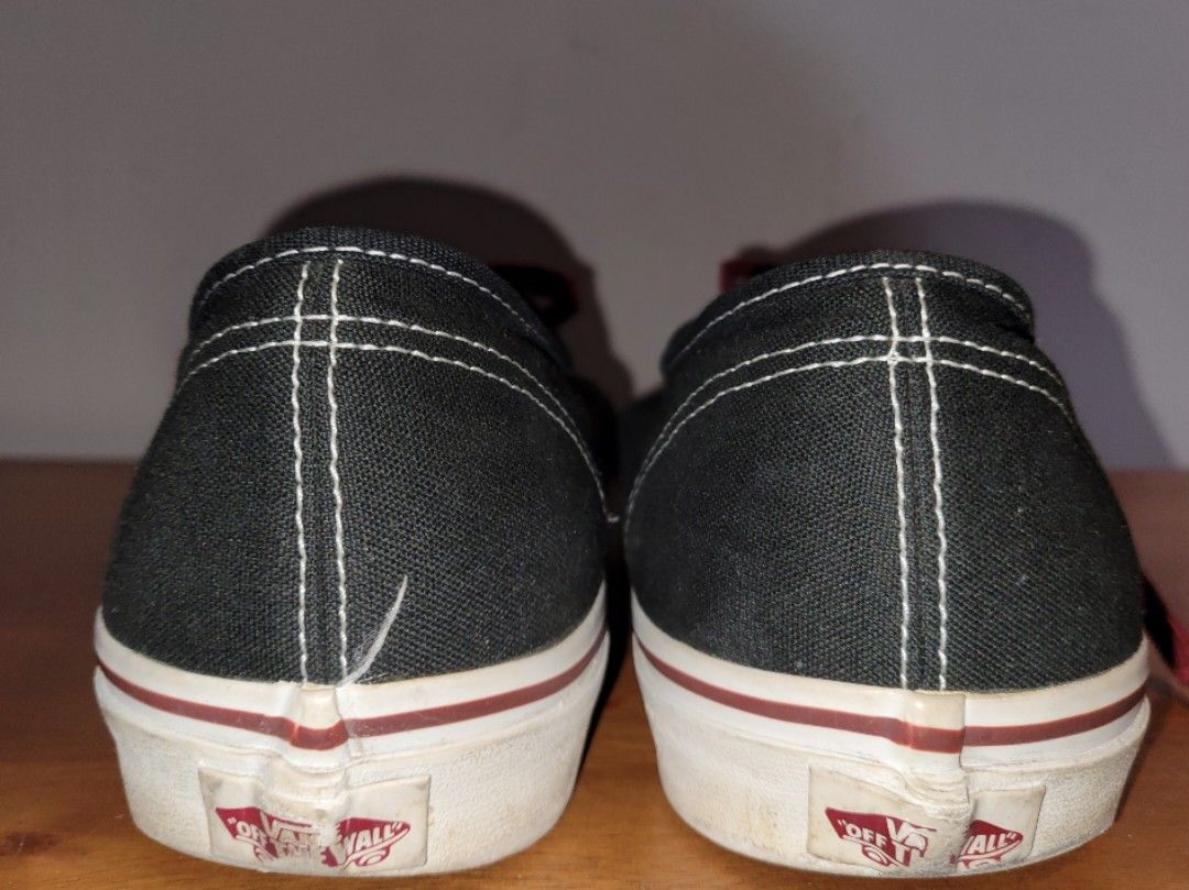 Red discount laces vans